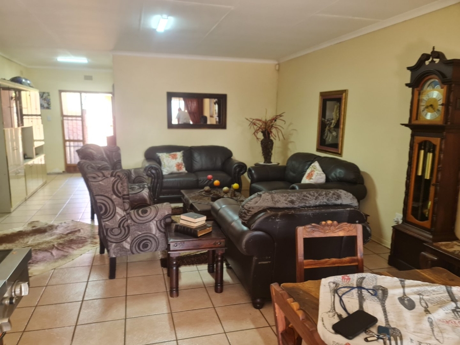 4 Bedroom Property for Sale in Protea Park North West